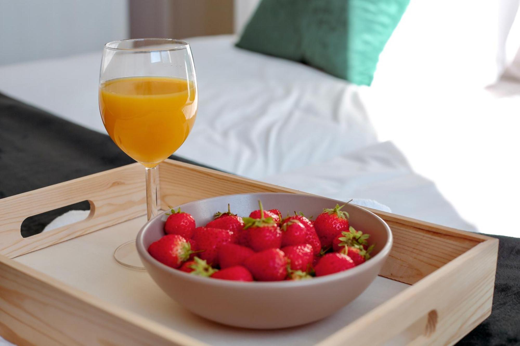 Three Bedroom House By Peacegrove Homes Short Lets & Serviced Accommodation Brighton With Free Wifi & Pet Friendly Extérieur photo